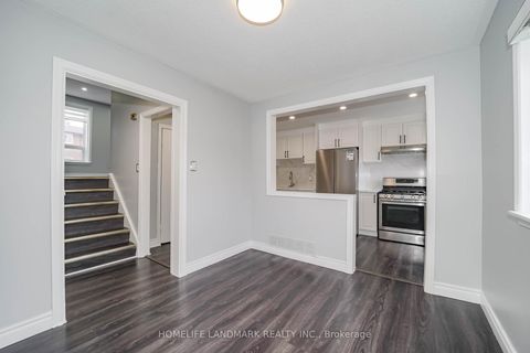 Photo 6 at 147 - 6452 Finch Avenue W, Jamestown, Toronto