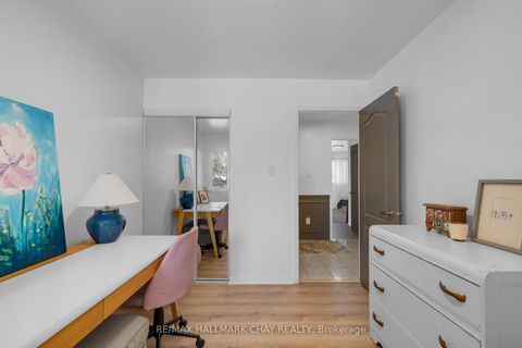 Photo 16 at 96 Brown Street, Holly, Barrie