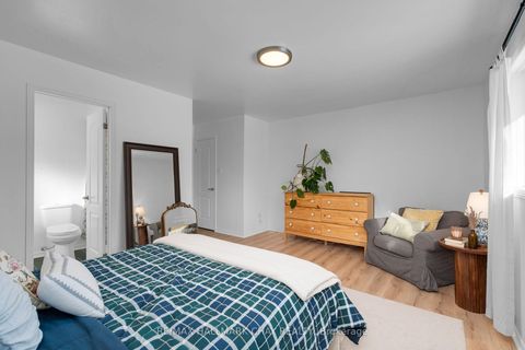 Photo 21 at 96 Brown Street, Holly, Barrie