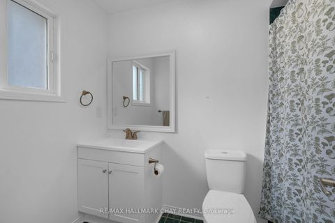 Photo 22 at 96 Brown Street, Holly, Barrie