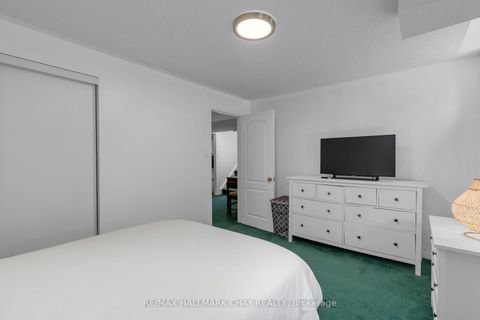 Photo 24 at 96 Brown Street, Holly, Barrie