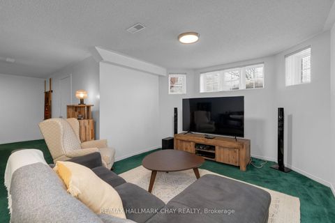 Photo 30 at 96 Brown Street, Holly, Barrie