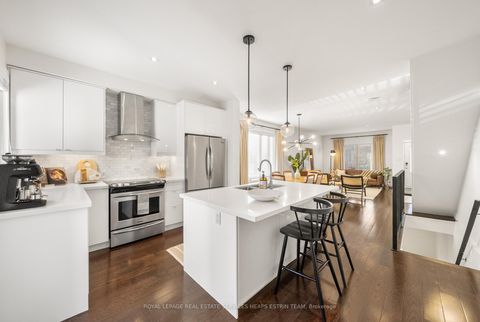 Photo 10 at 1 Ravina Crescent, Jones, Toronto