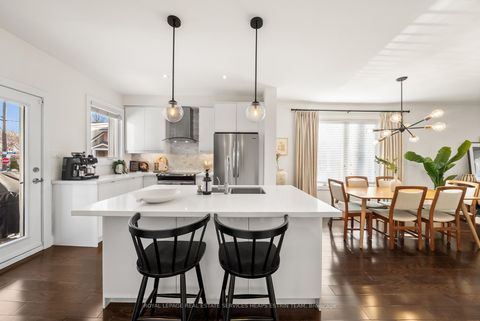 Photo 15 at 1 Ravina Crescent, Jones, Toronto