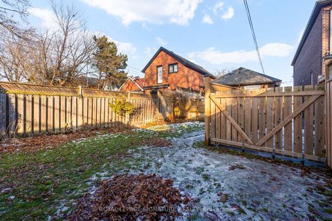 Photo 33 at 100 Seventh Street, New Toronto, Toronto