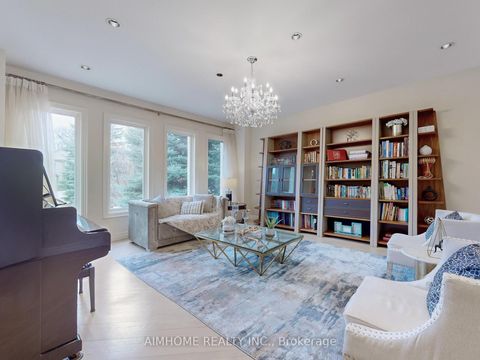 Photo 8 at 145 Renaissance Court, Beverley Glen, Vaughan