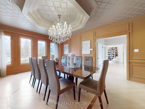 Photo 13 at 145 Renaissance Court, Beverley Glen, Vaughan