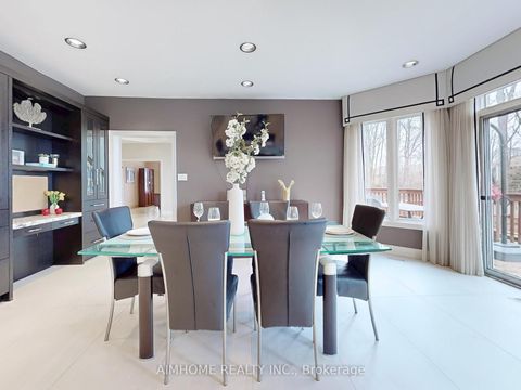 Photo 22 at 145 Renaissance Court, Beverley Glen, Vaughan