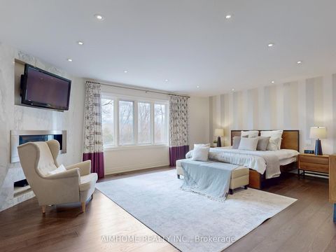 Photo 27 at 145 Renaissance Court, Beverley Glen, Vaughan