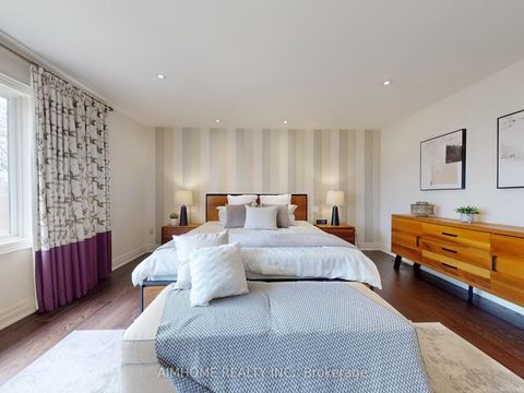 Photo 28 at 145 Renaissance Court, Beverley Glen, Vaughan