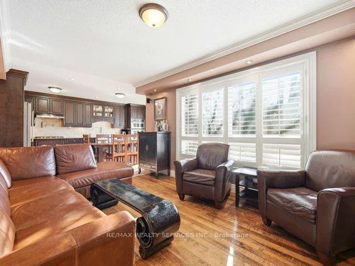 Photo 7 at 1131 Zimmerman Crescent, BE Beaty, Milton