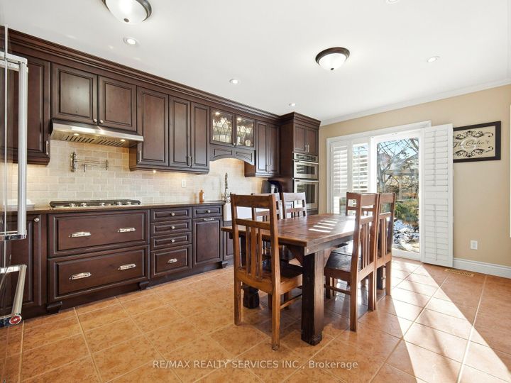 Photo 10 at 1131 Zimmerman Crescent, BE Beaty, Milton