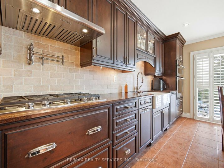 Photo 11 at 1131 Zimmerman Crescent, BE Beaty, Milton