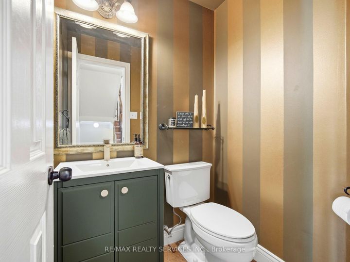 Photo 15 at 1131 Zimmerman Crescent, BE Beaty, Milton