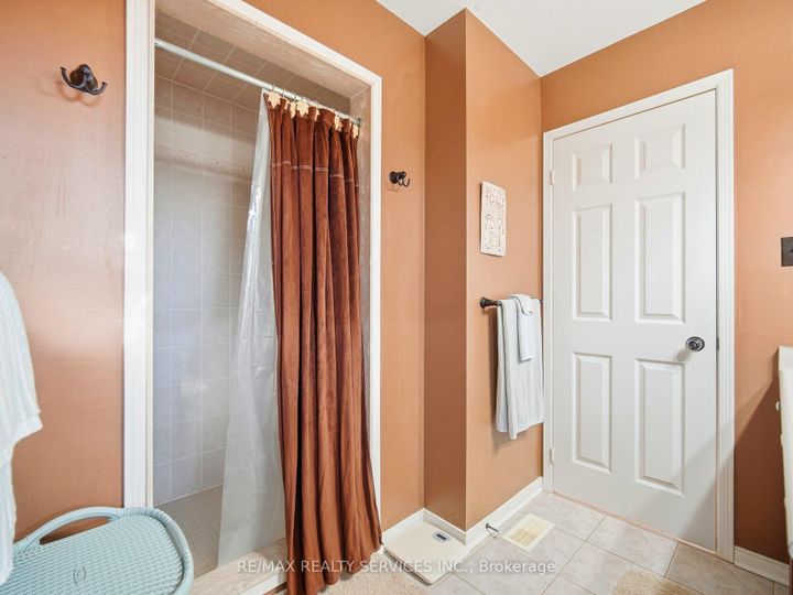 Photo 20 at 1131 Zimmerman Crescent, BE Beaty, Milton