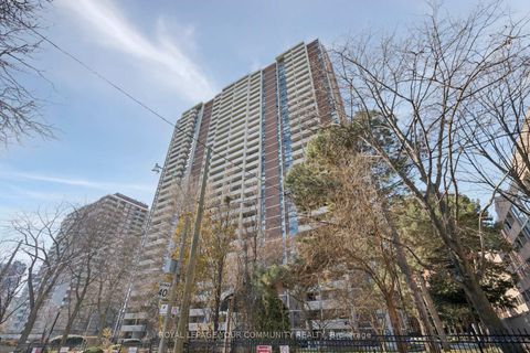 Photo 1 at 1606 - 40 Homewood Avenue, South St. James Town, Toronto