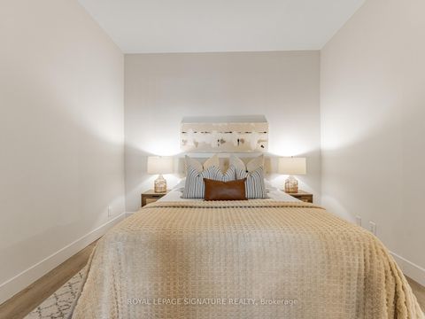 Photo 17 at 402 - 5 St. Joseph Street, Bay Street Corridor, Toronto