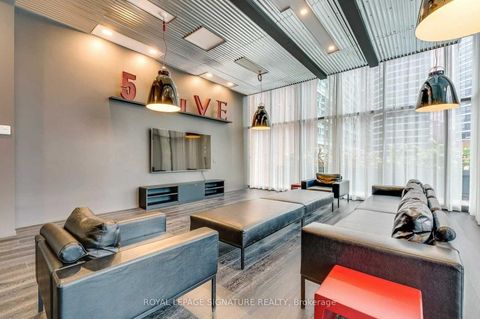 Photo 28 at 402 - 5 St. Joseph Street, Bay Street Corridor, Toronto