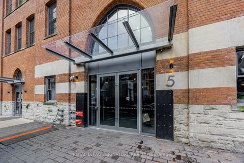 Photo 36 at 402 - 5 St. Joseph Street, Bay Street Corridor, Toronto