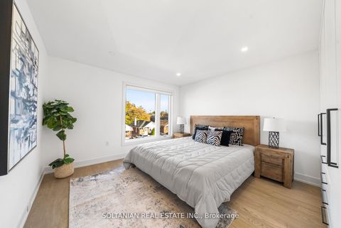 Photo 28 at 62 Inwood Avenue, East York, Toronto