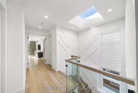 Photo 34 at 62 Inwood Avenue, East York, Toronto