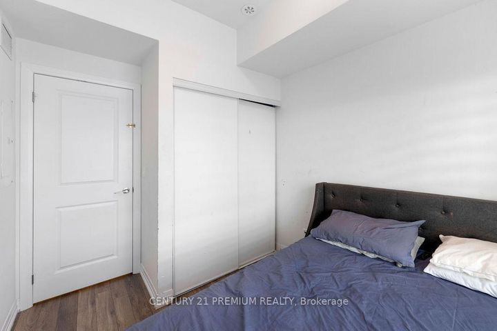 Photo 16 at 715 - 2635 William Jackson Drive, Duffin Heights, Pickering