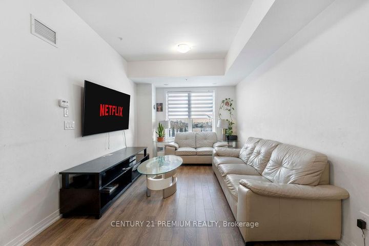 Photo 17 at 715 - 2635 William Jackson Drive, Duffin Heights, Pickering