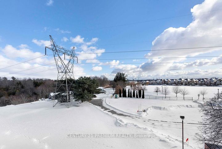 Photo 31 at 715 - 2635 William Jackson Drive, Duffin Heights, Pickering