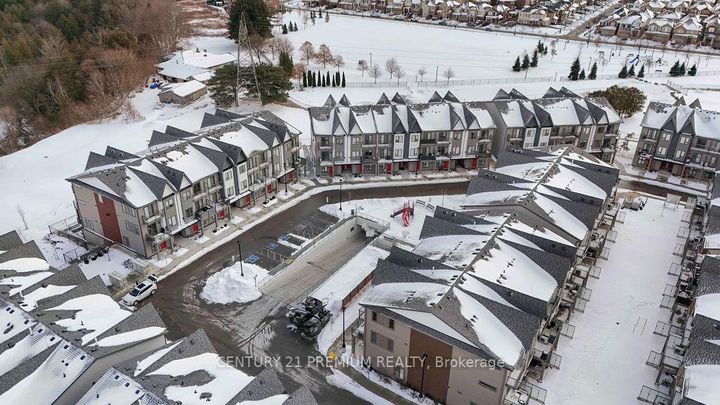 Photo 32 at 715 - 2635 William Jackson Drive, Duffin Heights, Pickering