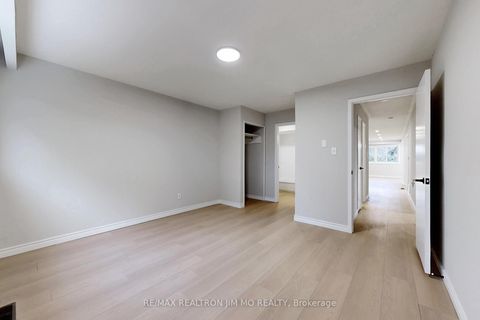 Photo 19 at 31 Angus Drive, Don Valley Village, Toronto