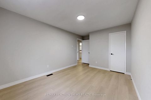 Photo 24 at 31 Angus Drive, Don Valley Village, Toronto