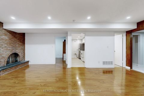 Photo 32 at 31 Angus Drive, Don Valley Village, Toronto