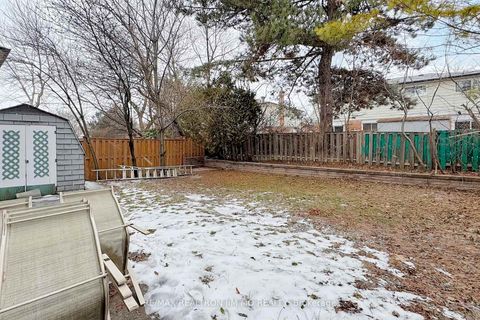 Photo 44 at 31 Angus Drive, Don Valley Village, Toronto