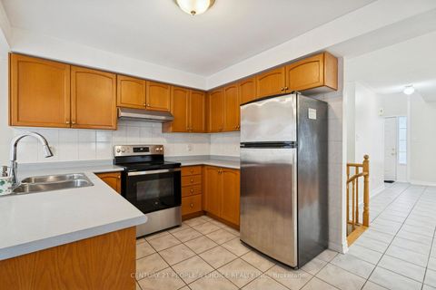 Photo 13 at 136 Marsellus Drive, Holly, Barrie