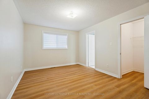 Photo 19 at 136 Marsellus Drive, Holly, Barrie