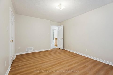 Photo 21 at 136 Marsellus Drive, Holly, Barrie