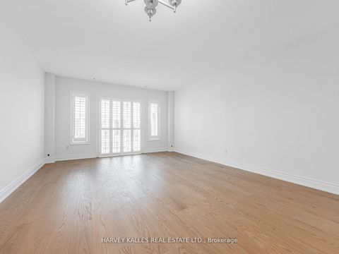 Photo 10 at 521 - 83 Mondeo Drive, Dorset Park, Toronto
