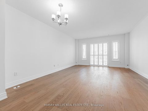 Photo 11 at 521 - 83 Mondeo Drive, Dorset Park, Toronto
