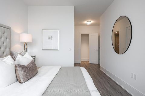 Photo 28 at 411 - 10 Inn On The Park Drive, Don Mills, Toronto