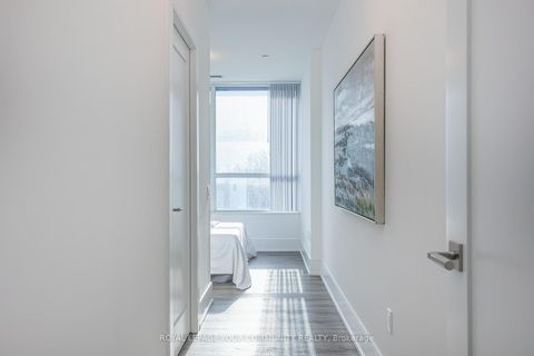 Photo 39 at 411 - 10 Inn On The Park Drive, Don Mills, Toronto