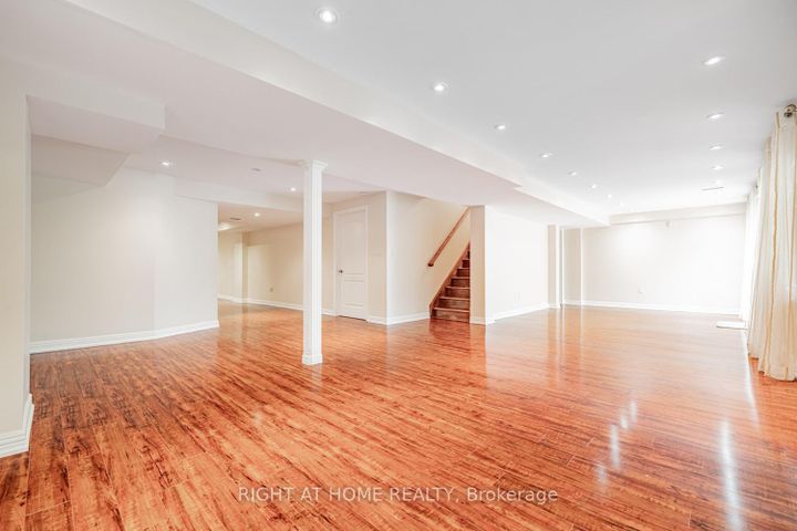 Photo 30 at 67 Timna Crescent, Patterson, Vaughan