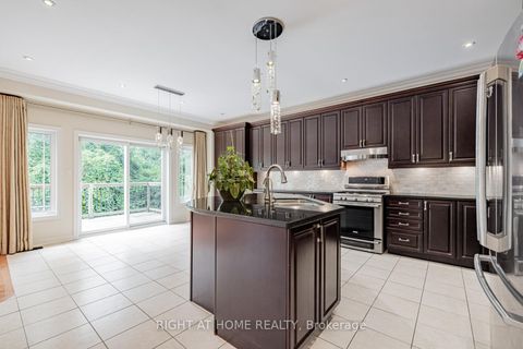 Photo 15 at 67 Timna Crescent, Patterson, Vaughan