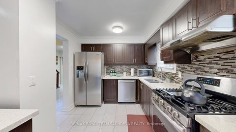 Photo 10 at 173 Dean Park Road, Rouge E11, Toronto