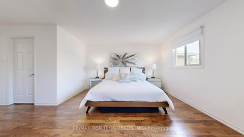 Photo 23 at 9 Cranston Manor Court, Guildwood, Toronto