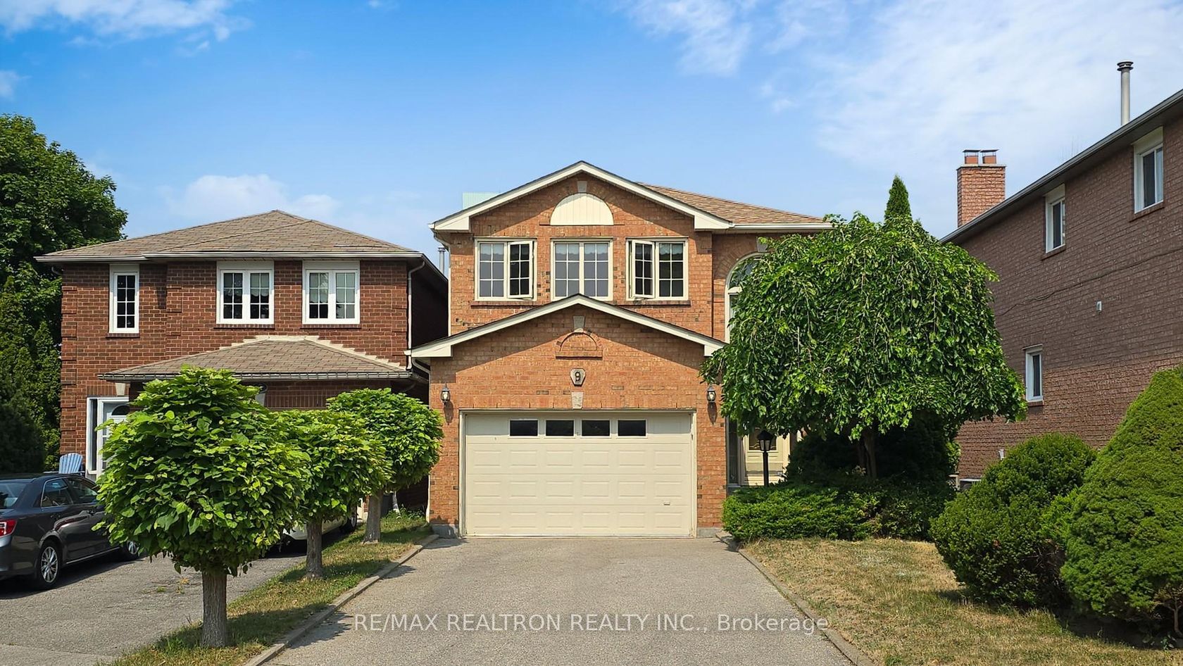 9 Cranston Manor Court, Guildwood, Toronto 