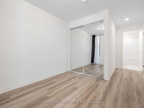 Photo 15 at 1104 - 238 Simcoe Street, Chinatown, Toronto