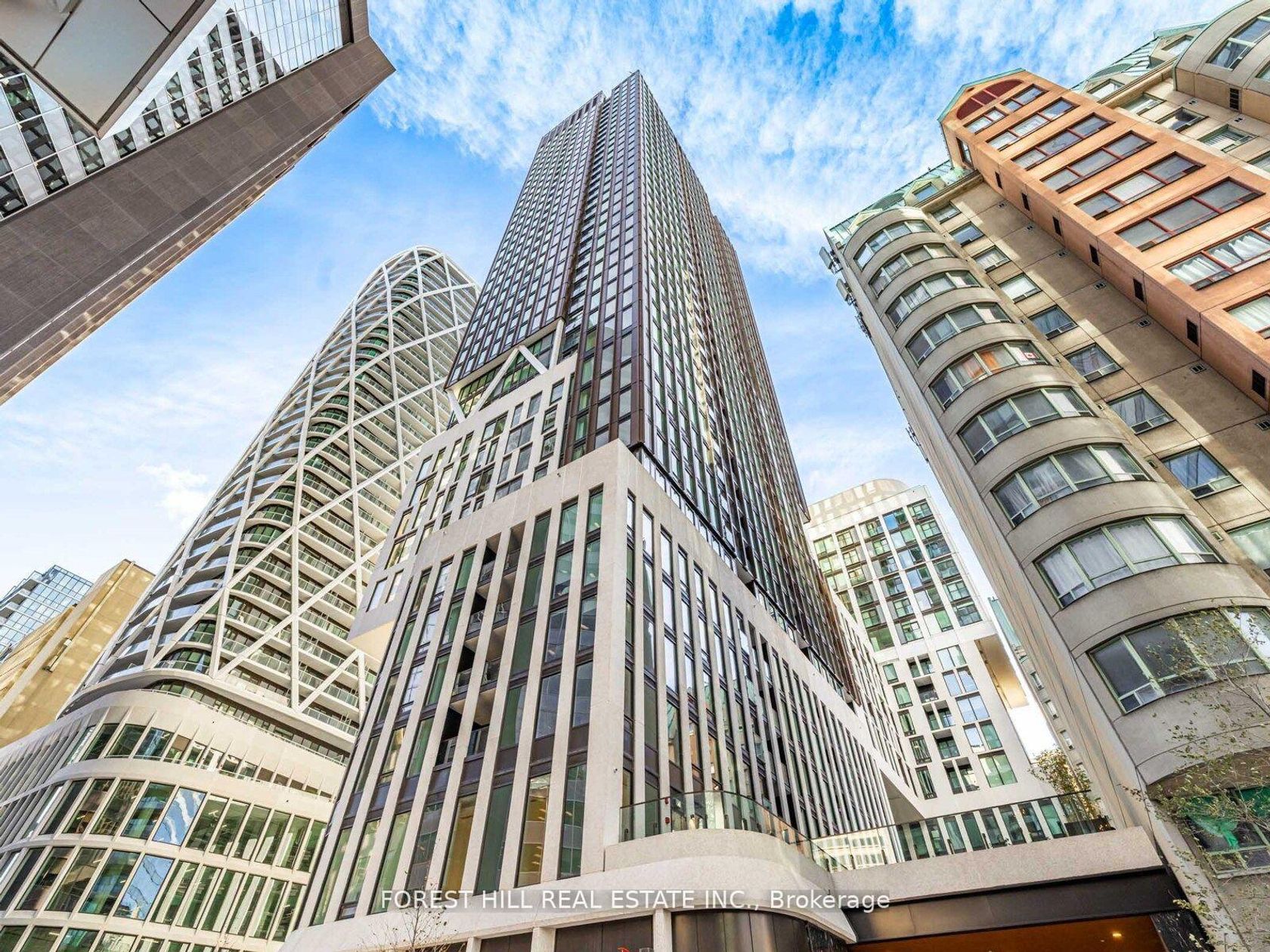 1104 - 238 Simcoe Street, Chinatown, Toronto 