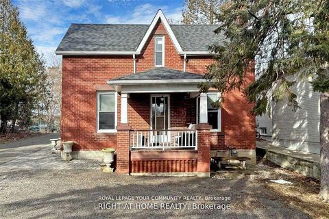Photo 3 at 13066 Keele Street, King City, King