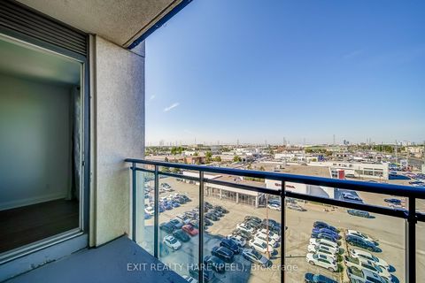 Photo 23 at 706 - 12 Woodstream Boulevard, Vaughan Grove, Vaughan