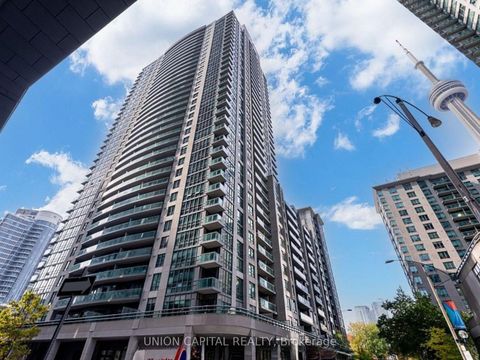 Photo 1 at 1007 - 19 Grand Trunk Crescent, Waterfront Communities C1, Toronto